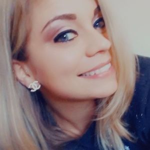 Meet your Posher, Bianca